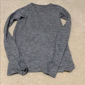 Grey lulu lemon long sleeve top
